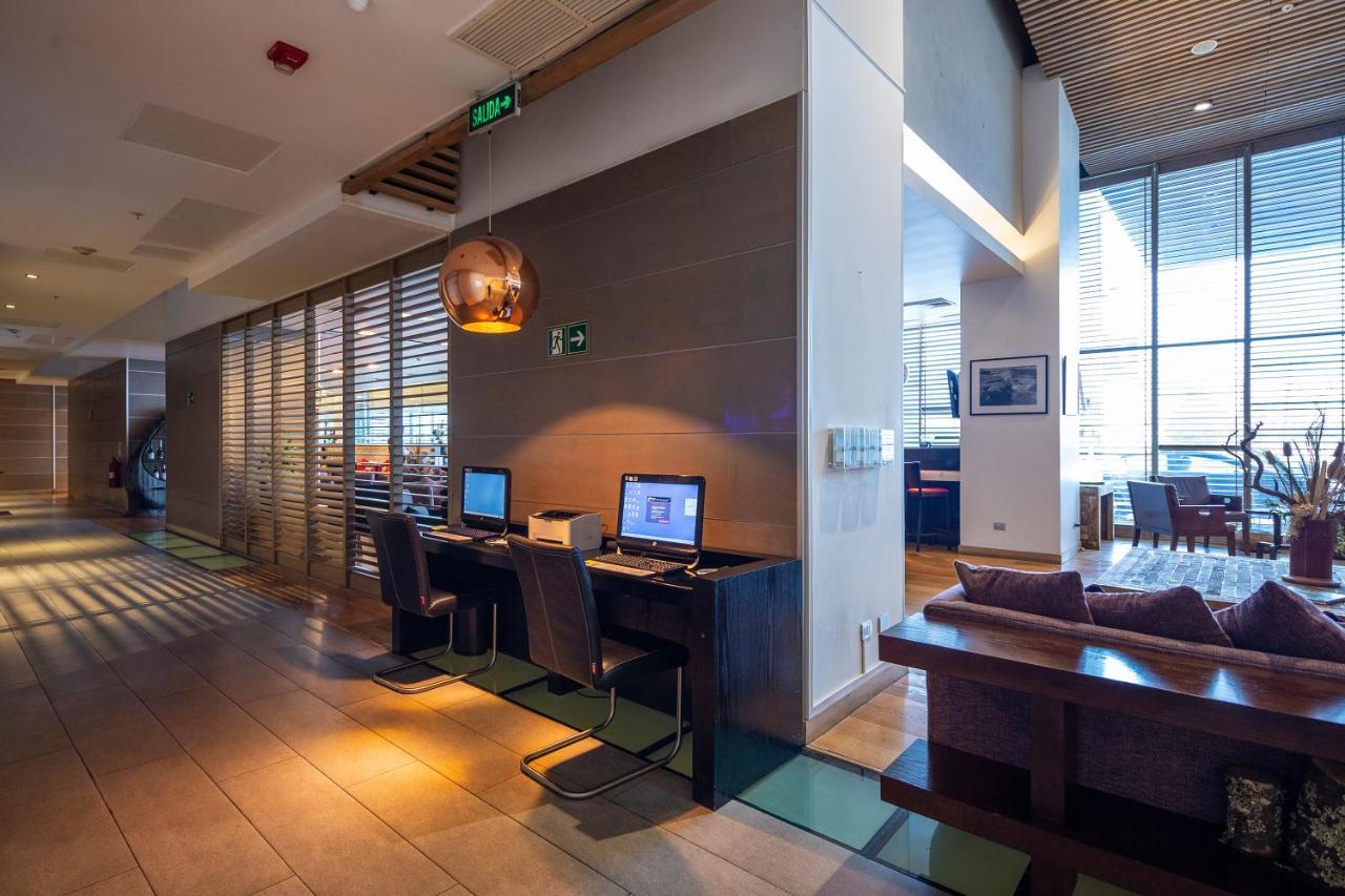 Hotel Wyndham Concepcion Pettra Esterno foto Business Center