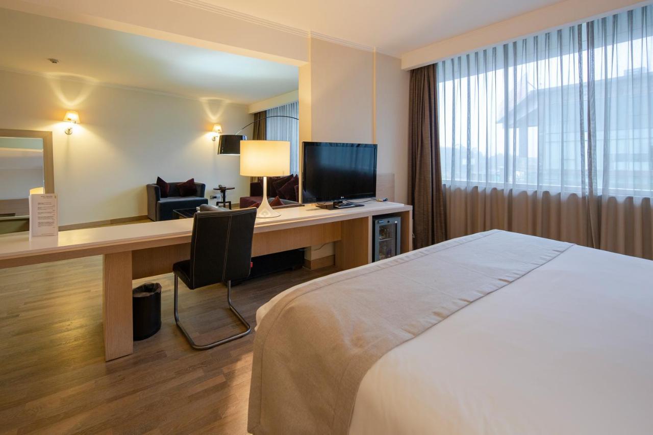 Hotel Wyndham Concepcion Pettra Esterno foto Deluxe Room