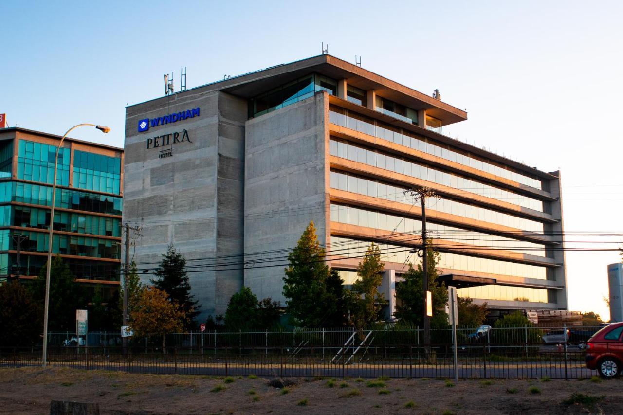 Hotel Wyndham Concepcion Pettra Esterno foto Pettera headquarters in Oulu
